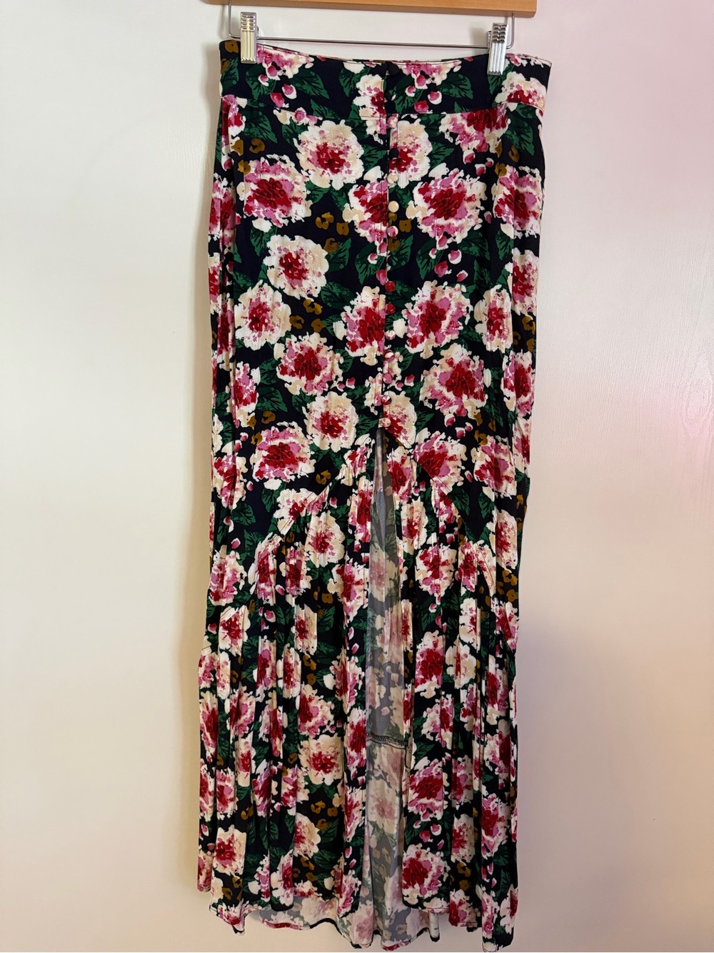 Title: Flynn Skye Black Floral Maxi Skirt with Pink & Cream Blooms medium